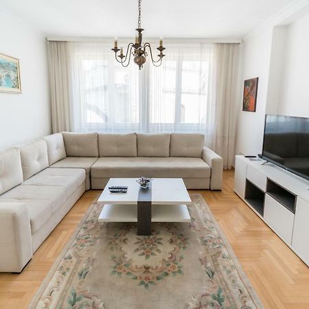Ferhadija Premium Apartment Сараево Екстериор снимка